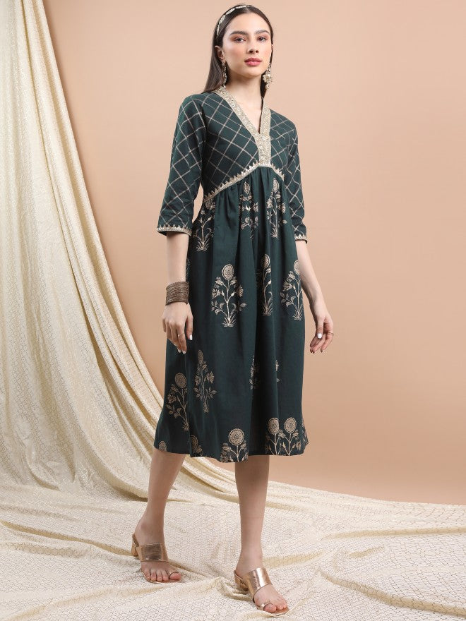 Women Pine Printed A-Line Dress