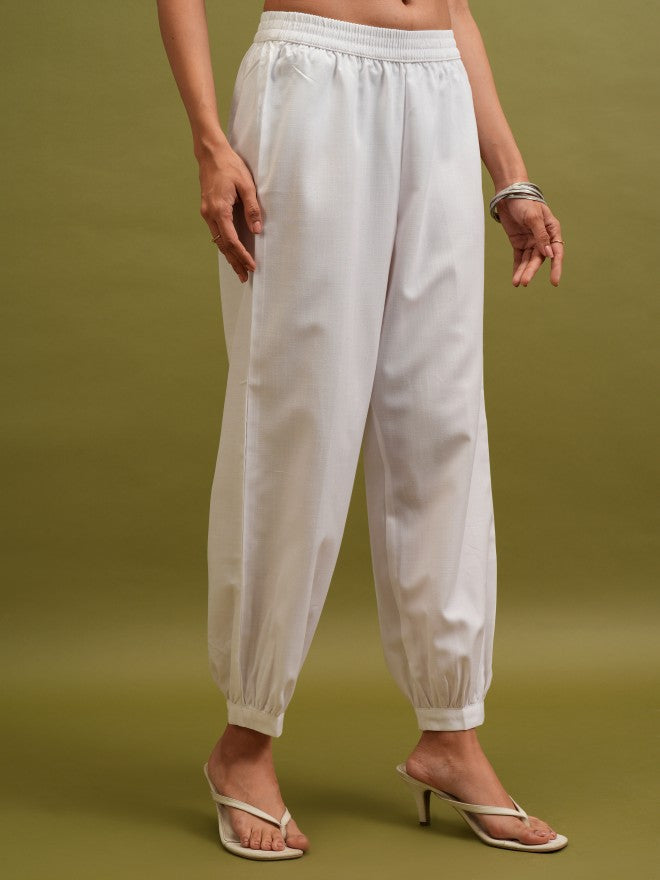 Women White Solid Regular Fit Casual Trousers